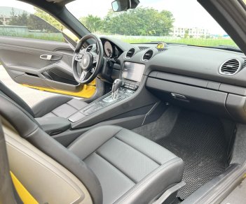 Porsche 718 2019 - Màu vàng, nội thất đen, chạy 10.000km. Đầy đủ options