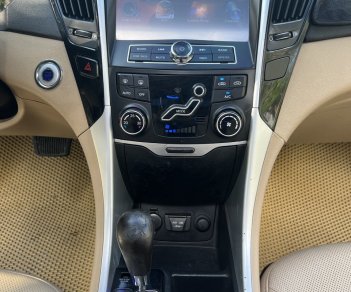 Hyundai Sonata 2010 - Xe thuộc phân khúc D sang trọng