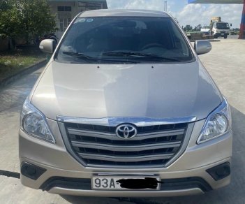 Toyota Innova 2016 - Xe màu bạc, 440tr