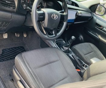 Toyota Hilux 2019 - Xe một cầu