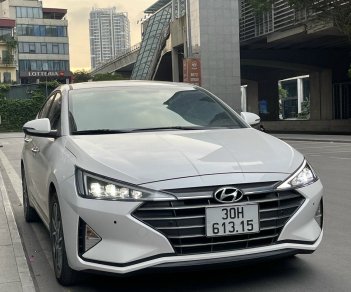 Hyundai Elantra 2022 - Xe siêu lướt đi 5.000km