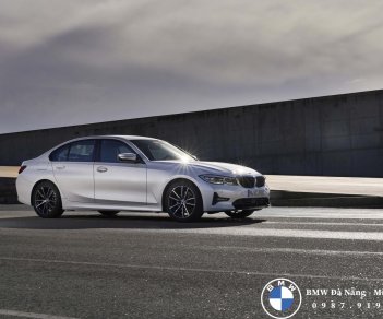 BMW 320i 2022 - Mức giá niêm yết chỉ với 1,399 tỷ đã có thể sở hữu xe mới hoàn toàn - Mẫu xe chiến lượt tại thị trường Việt Nam