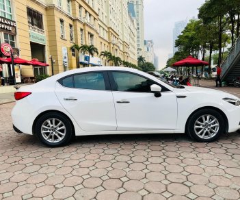 Mazda 3 2019 - Xe độ hơn 60tr đồ chơi