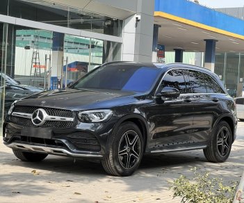 Mercedes-Benz GLC 300 2021 - Cần bán xe odo 2v4 km