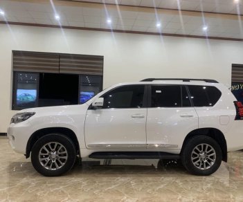 Toyota Land Cruiser Prado 2018 - Màu trắng, phom mới