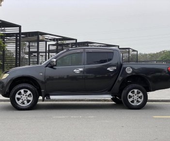 Mitsubishi Triton 2012 - Mitsubishi Triton 2012 số sàn tại Hà Nội