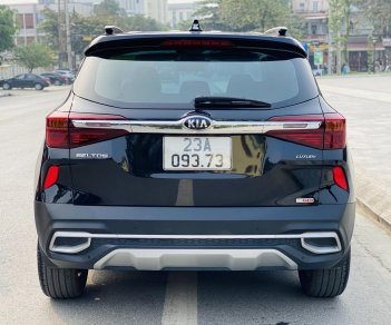 Kia Seltos 2021 - Giá cạnh tranh