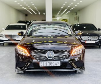 Mercedes-Benz C180 2020 - Xe màu đen, còn bảo hành hãng đến 2023