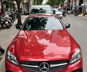 Mercedes-Benz 2019 - Chạy 36 ngàn mới như xe thùng