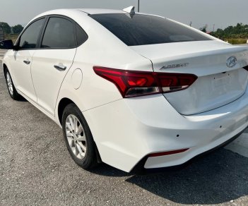 Hyundai Accent 2019 - Màu trắng số tự động