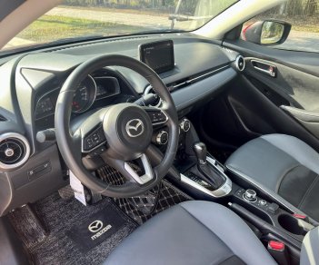 Mazda 2 2020 - Xe màu đỏ, giá cực tốt