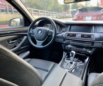 BMW 520i 2016 - Xe màu trắng, giá chỉ 930 triệu