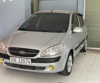 Hyundai Getz 2010 - Màu bạc số sàn