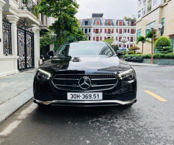 Mercedes-Benz E180 2022 - Siêu lướt