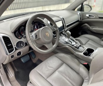 Porsche Cayenne 2010 - Bán xe lăn bánh 9v9 km