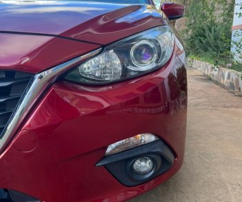 Mazda 3 2016 - Xe màu đỏ, xe nhập