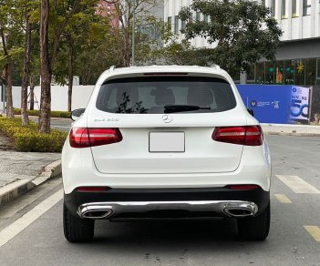 Mercedes-Benz GLC 200 2019 - Chạy 2.8v km