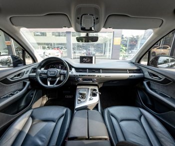 Audi Q7 2018 - Thiết kế rộng dài 7 chỗ ngồi rất tiện ích