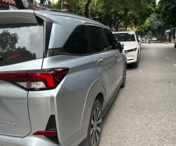 Toyota Veloz Cross 2022 - Màu bạc, nhập khẩu chính chủ, 710 triệu