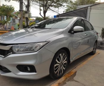 Honda City 2018 - Màu bạc, giá 475tr