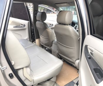 Toyota Innova 2014 - Form mới đèn gánh mới, 1 chủ cán bộ huyện, nội thất kem