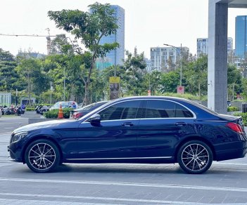 Mercedes-Benz 2020 - Bank hỗ trợ 70% giá trị xe