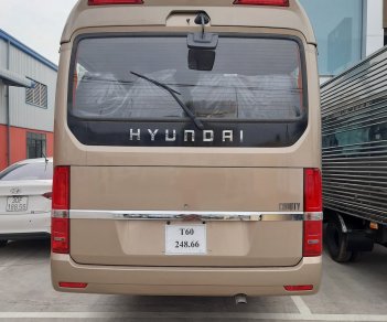 Hyundai County 2022 - Bán xe khách 29 chỗ Hyundai County SL F140 - 2023 màu vàng đậm xe mới thân dài kính liền cửa bung tại Hyundai Bắc Việt