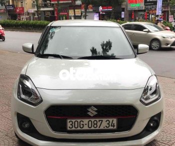 Suzuki Swift 2019 - Màu trắng, xe nhập