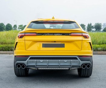 Lamborghini Urus 2022 - Model 2023 siêu bò màu vàng nội thất nâu, sẵn giao ngay toàn quốc