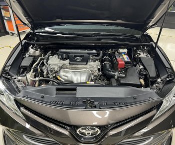 Toyota Camry 2019 - Nhập Thái, odo 31000 km, biển SG