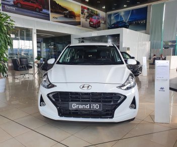 Hyundai Premio 2022 - Sẵn màu và phiên bản, nhiều quà 12/2022, tặng Smart Phone