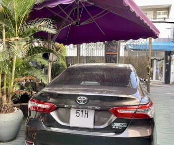 Toyota Camry 2019 - Nhập Thái, odo 31000 km, biển SG