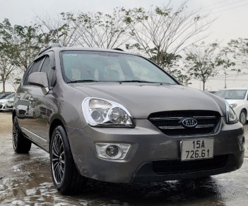 Kia Carens 2010 - Xe màu bạc, giá cực tốt