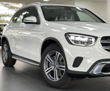 Mercedes-Benz GLC 200 2023 - Ưu đãi bảo hiểm, phụ kiện chính hãng, giảm tiền mặt trực tiếp