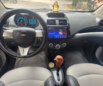 Chevrolet Spark 2014 - Cần bán xe auto, màu đỏ, gia đình sử dụng mới 95%