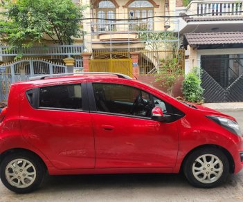 Chevrolet Spark 2014 - Cần bán xe auto, màu đỏ, gia đình sử dụng mới 95%