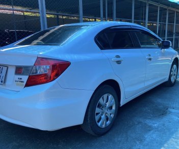 Honda Civic 2012 - Màu trắng số sàn giá hữu nghị