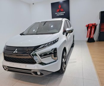 Mitsubishi Xpander 2023 - Đủ màu, giao ngay, vay tối đa 85%, hỗ trợ nhanh chóng, ưu đãi thêm lên tới 100% thuế trước bạ