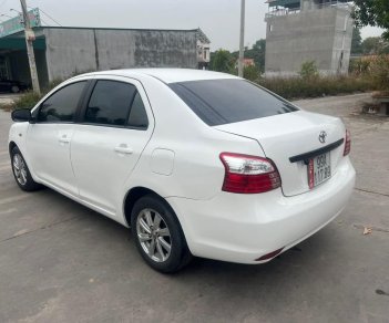 Toyota Vios 2011 - Màu trắng