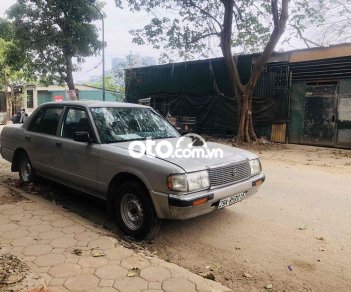 Toyota Crown cần bán  2.4 1993 chính chủ. xe cực chất 1993 - cần bán crown 2.4 1993 chính chủ. xe cực chất