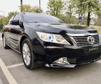 Toyota Camry 2013 - Màu đen, giá ưu đãi