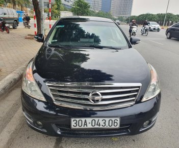 Nissan Teana 2011 - Cần bán xe gia đình chạy giữ gìn cẩn thận