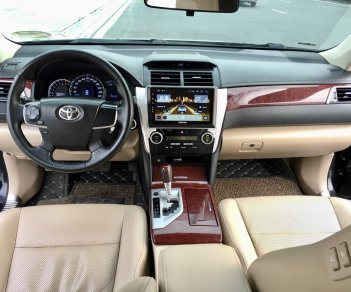 Toyota Camry 2013 - Màu đen, giá ưu đãi