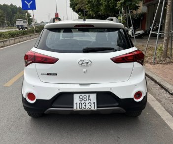 Hyundai i20 Active 2016 - Màu trắng, xe nhập, giá cực tốt