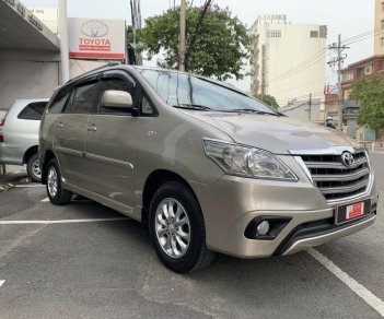 Toyota Innova 2015 - Số tự động