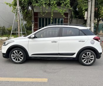 Hyundai i20 Active 2016 - Màu trắng, xe nhập, giá cực tốt