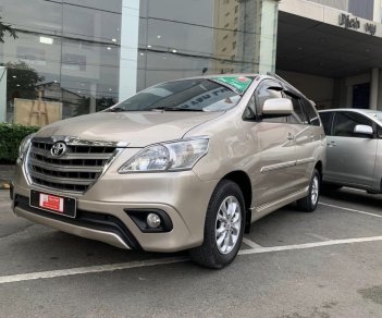 Toyota Innova 2015 - Số tự động