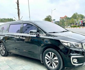 Kia Sedona 2017 - Màu đen