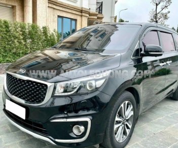 Kia Sedona 2017 - Màu đen