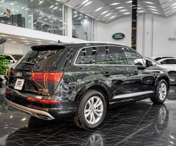 Audi Q7 2018 - Biển thành phố